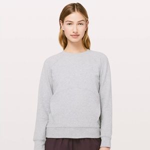 Lululemon catch a moment crew- 8